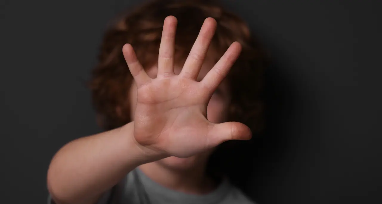 Maltrattamento e cura dell’infanzia, la Calabria tra le regioni in cui è «più pericoloso essere bambini»\n