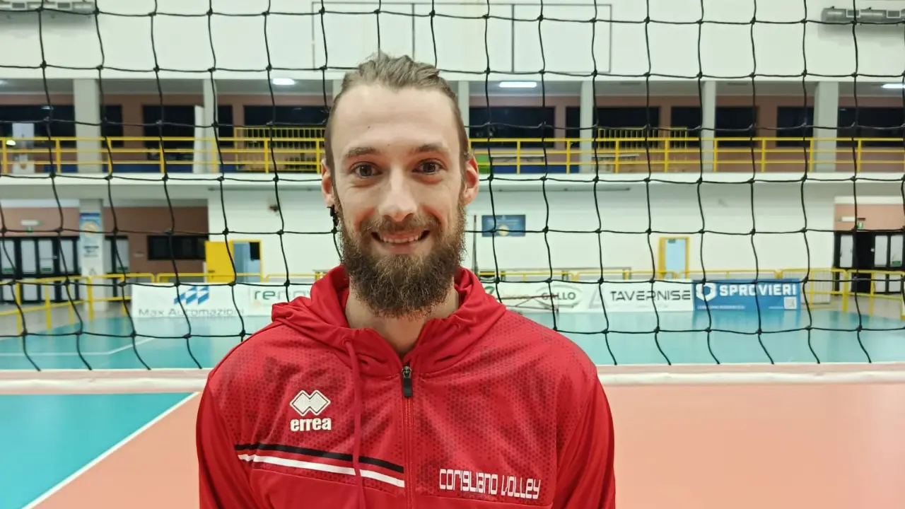 Nuovo volto in casa Sprovieri Corigliano Volley:\u00A0ufficiale l’arrivo del centrale Stefano Pirozzi\n