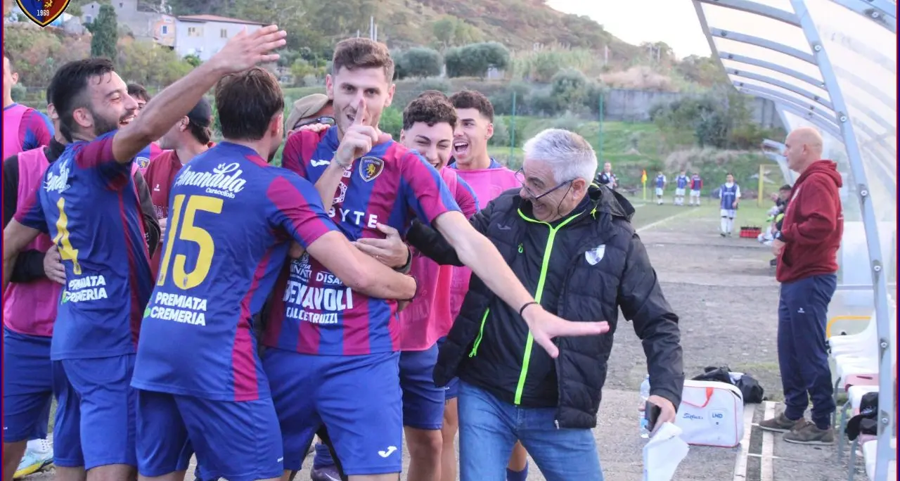 Difese di ferro in Eccellenza: Paolana e Brancaleone quasi imbattibili davanti al proprio pubblico\n