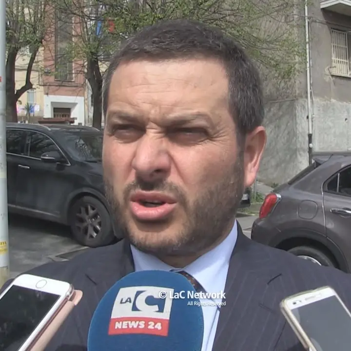 Forza Italia sgomenta: «Parole di Caruso assurde, ha ridotto il ruolo di sindaco a tagliare nastri per i click»