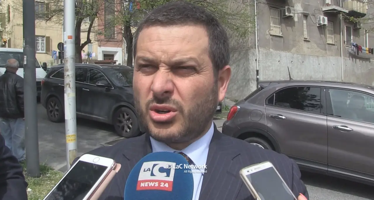 Forza Italia sgomenta: «Parole di Caruso assurde, ha ridotto il ruolo di sindaco a tagliare nastri per i click»