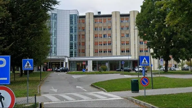 Belluno, bimba di 2 anni dimessa da ospedale muore poco dopo: indagini in corso\n