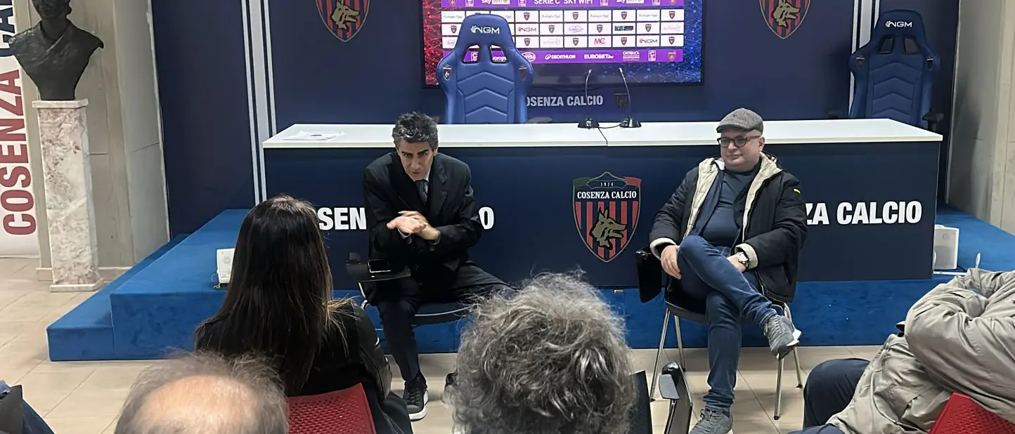 Gualtieri lascia il Cosenza: finisce il rapporto con il direttore generale\n