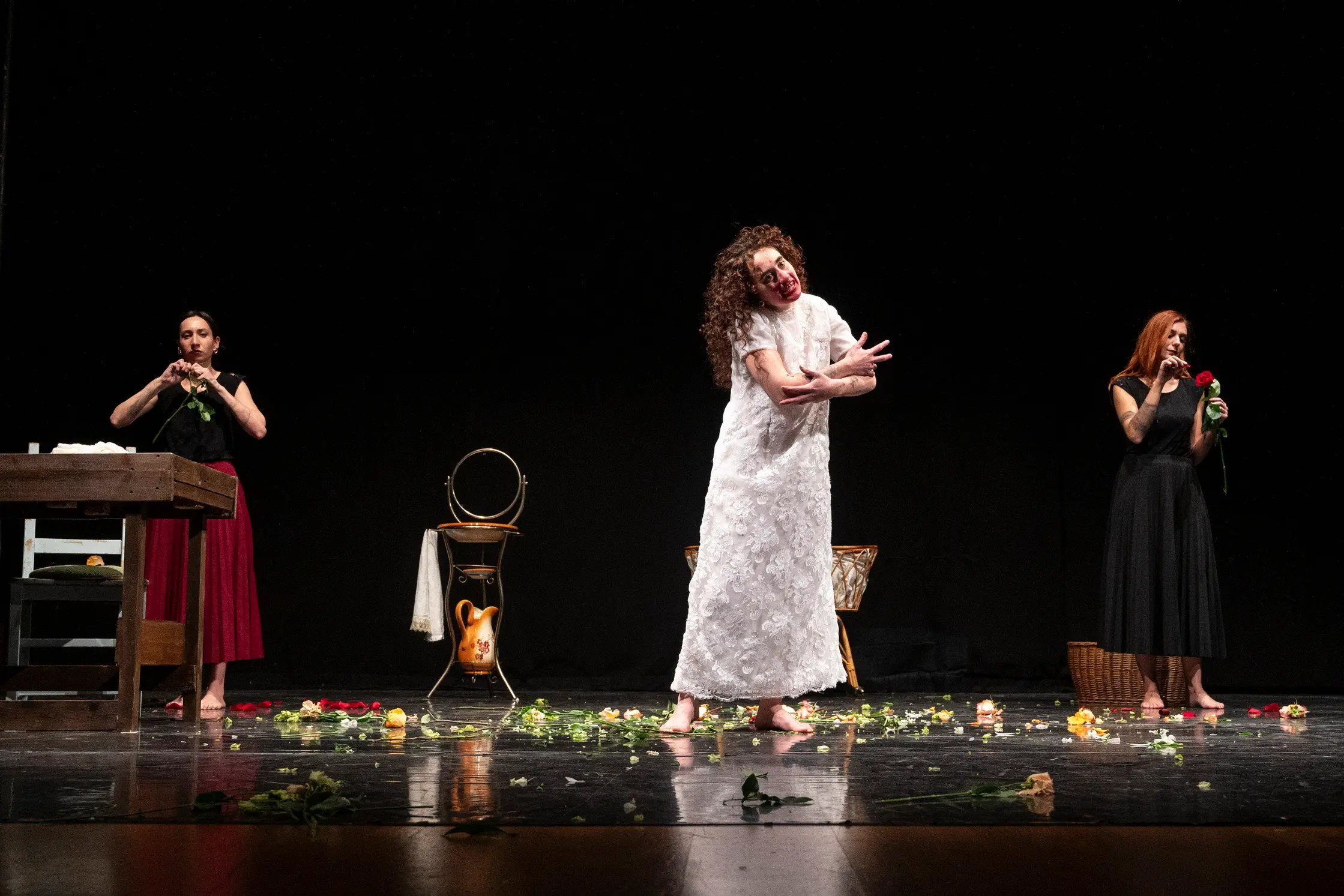 Rassegna L’Altro Teatro, domani si alza il sipario al Tau con Vurrìa di Matteo Lombardo\n