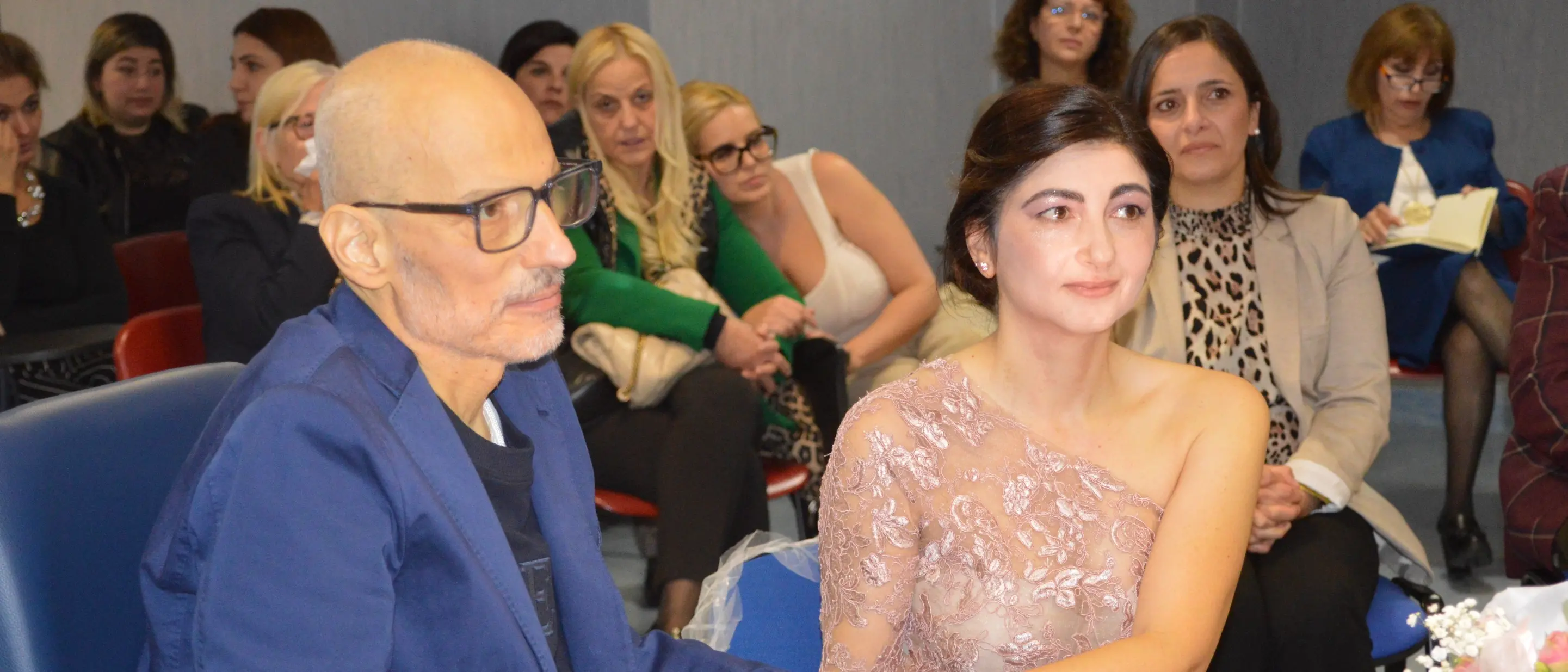 Igor e Miuta sposi: il\u00A0Sì più bello coronato tra le corsie dell’ospedale di Lamezia dove è sbocciato l’amore\n