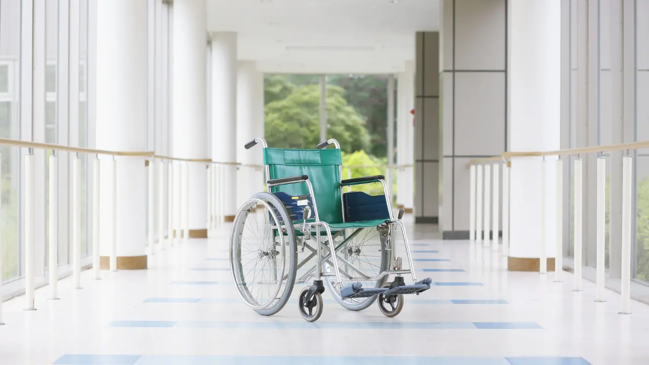 Ospedale Tropea, Drapia invita gli altri Comuni a unire le forze e chiede un tavolo tecnico: «Evitiamo la chiusura definitiva»