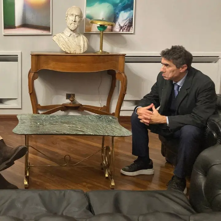 Caruso incontra Gualtieri: nuovo clima tra Comune e Cosenza Calcio\n