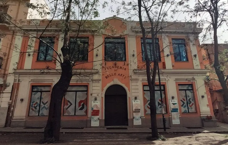 Reggio, all'Accademia di Belle Arti incontro con l'artista Alessio Patalocco\n