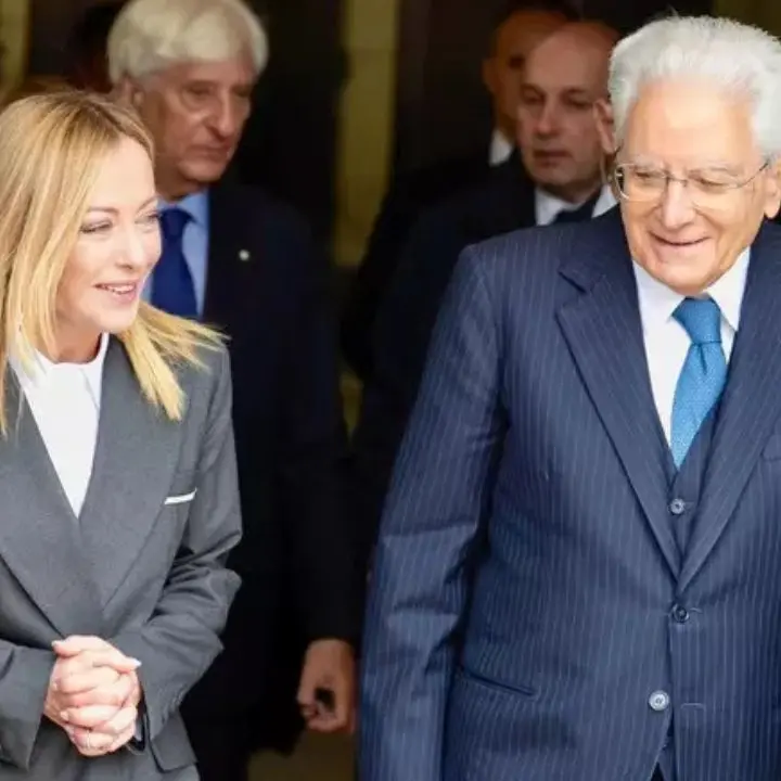 Meloni al Quirinale: incontro con Mattarella dopo gli attacchi di Fratelli d’Italia\u00A0\n