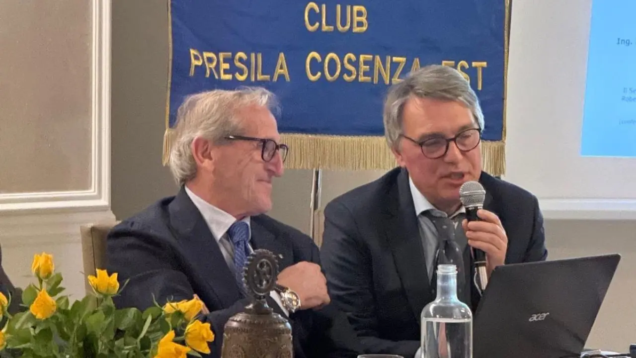 Il Rotary Presila Cosenza Est ricorda la figura di Vincenzo Roberti\n
