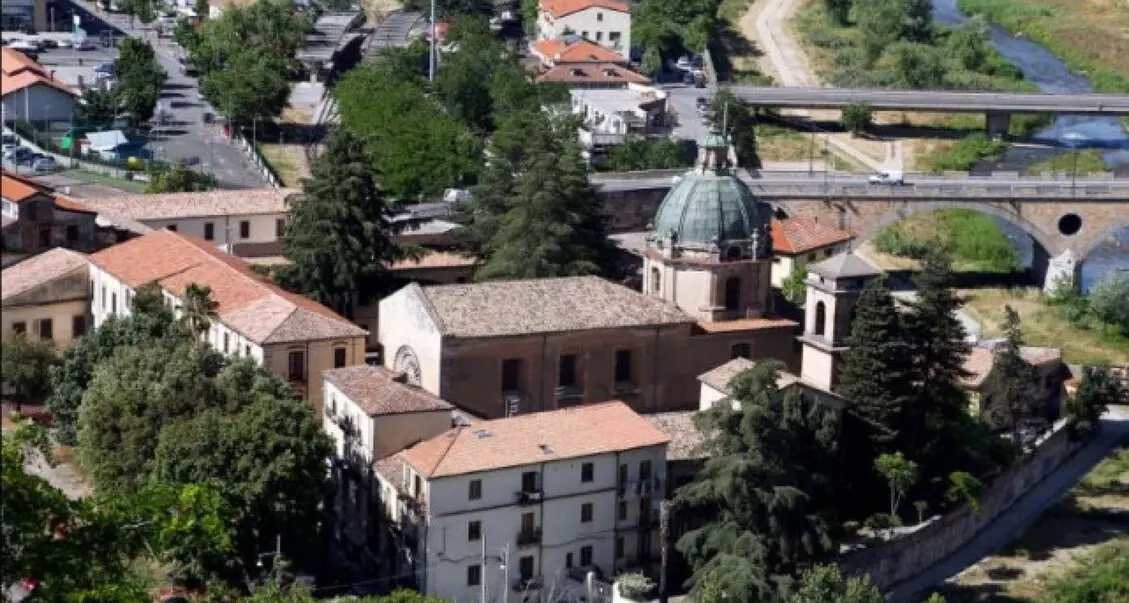 Cosenza, la caserma Fratelli Bandiera diventa proprietà del Comune