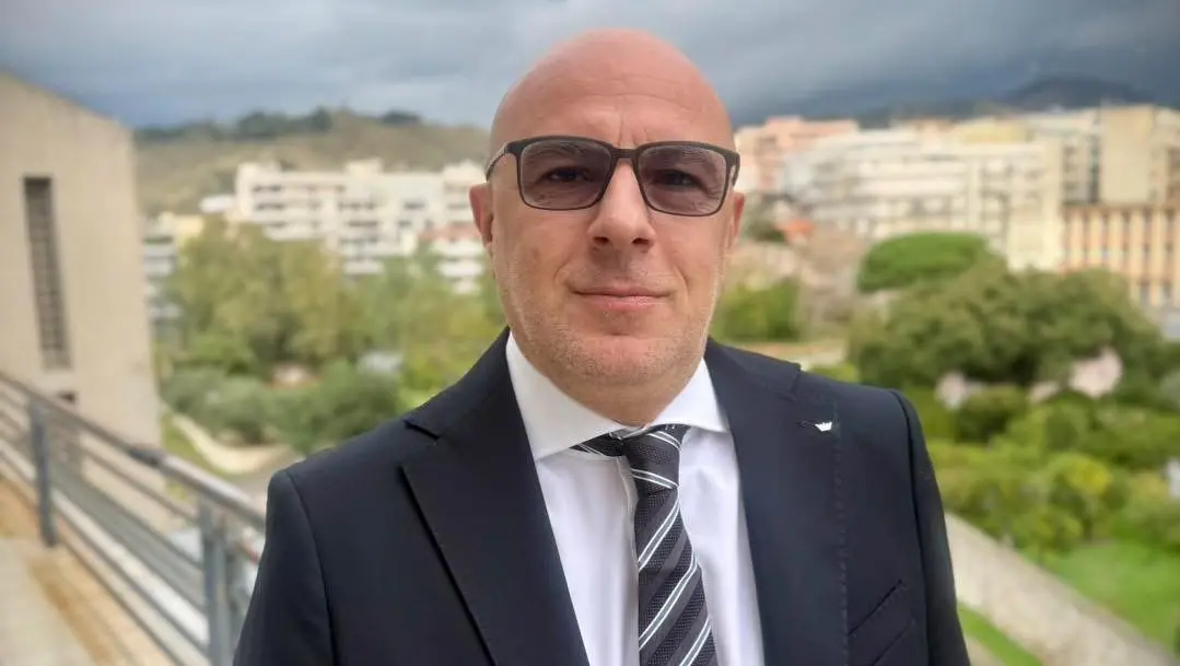 <p>Il consigliere regionale Francesco De Cicco</p>\\n