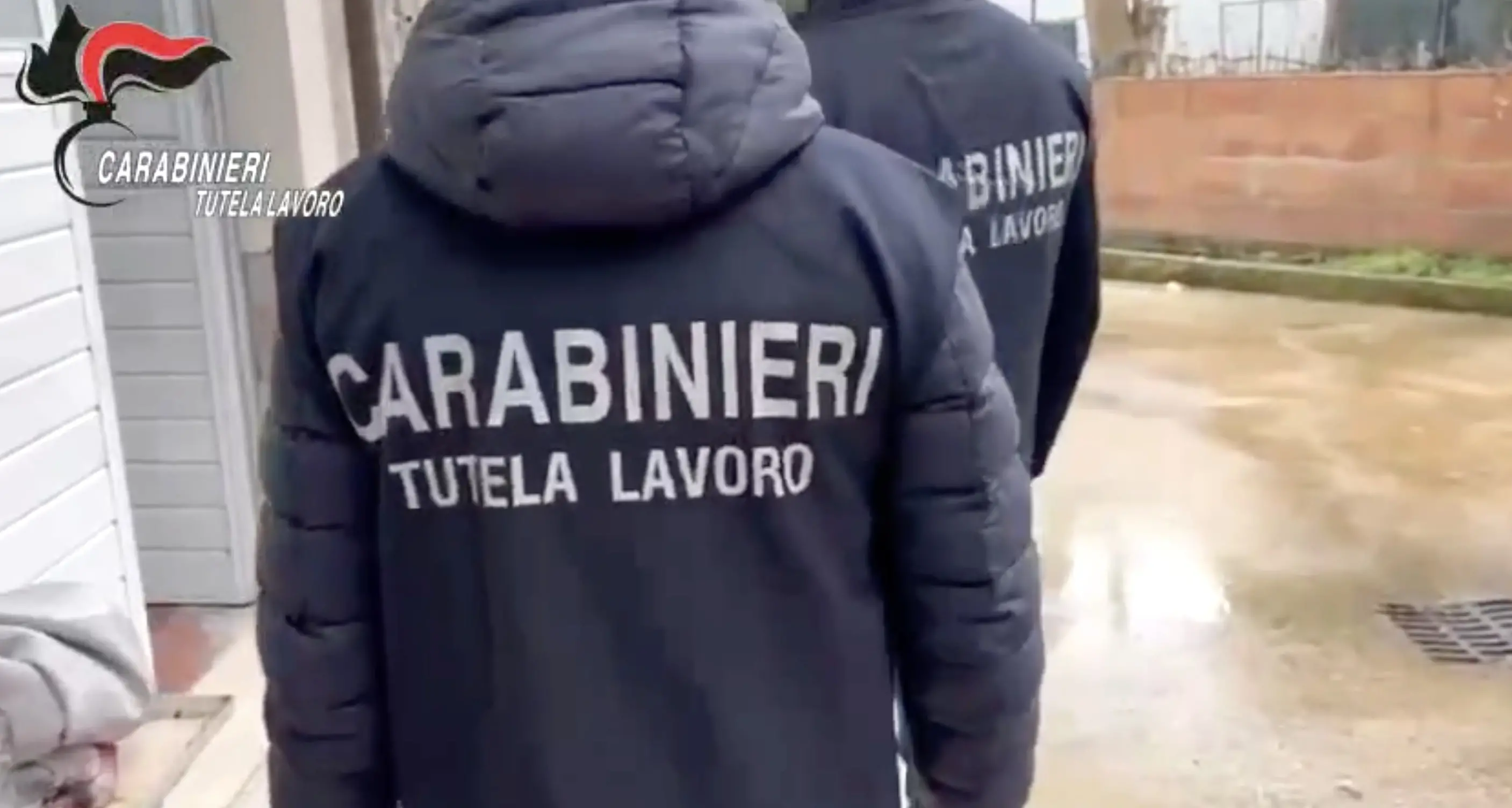 Contratti “pirata” in negozi, bar e ristoranti: Calabria regina del dumping, Vibo maglia nera in Italia\n