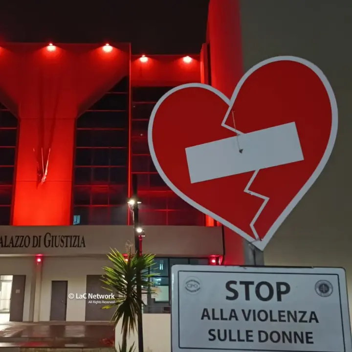 A Vibo il racconto dell’attivista Alessia Piperno per 43 giorni in carcere a Teheran: «In Iran\u00A0ho capito che cos’è davvero la libertà»\n