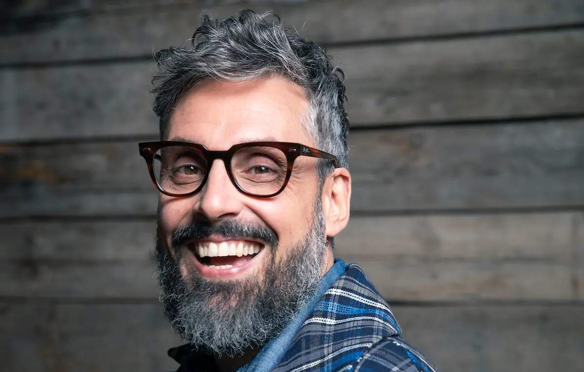 Ora è ufficiale: sarà Dario Brunori l’artista del Capodanno di Cosenza