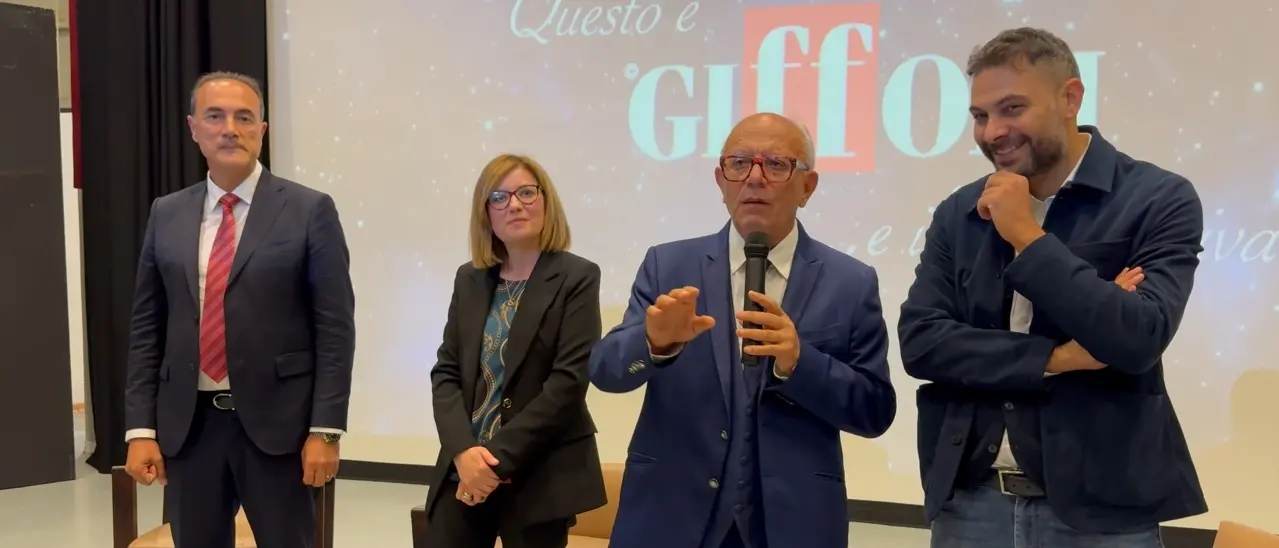 Il Giffoni incontra la Scuola di recitazione della Calabria, a Cittanova\u00A0il fondatore\u00A0Gubitosi racconta il Festival a 600 studenti