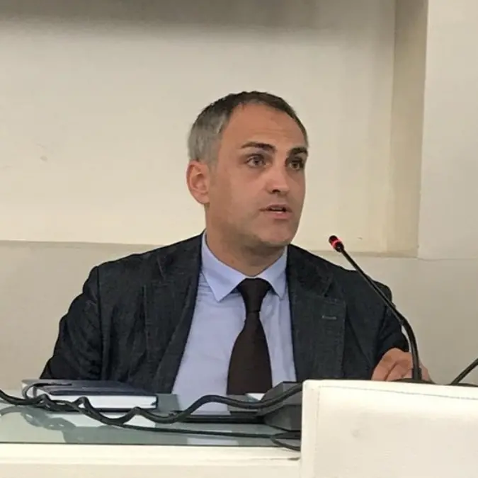 Giornata Infanzia e Adolescenza, il garante metropolitano\u00A0Mattia:\u00A0«In Calabria\u00A0il 35,3% legge libri non scolastici e il 35,1% non svolge alcuna attività fisica, dato più alto in Italia»\n