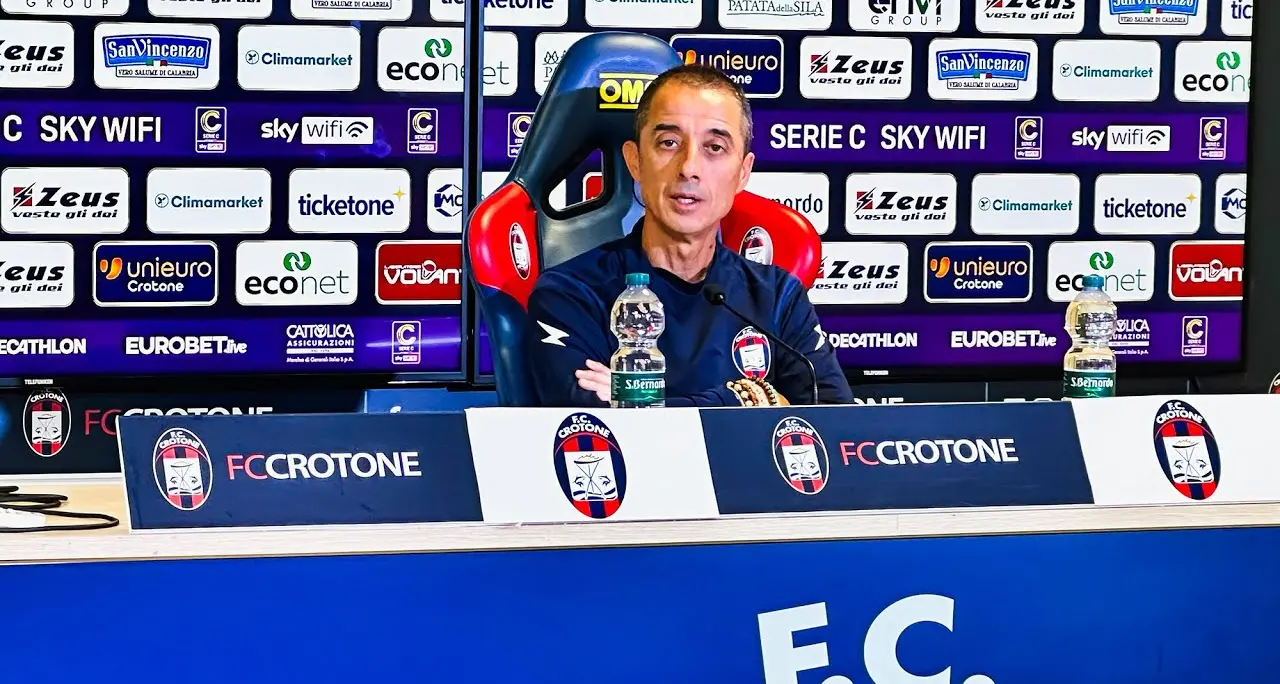 Verso Cerignola-Crotone, Longo:\u00A0«Attenzione assoluta, l’unico fattore essenziale»\n