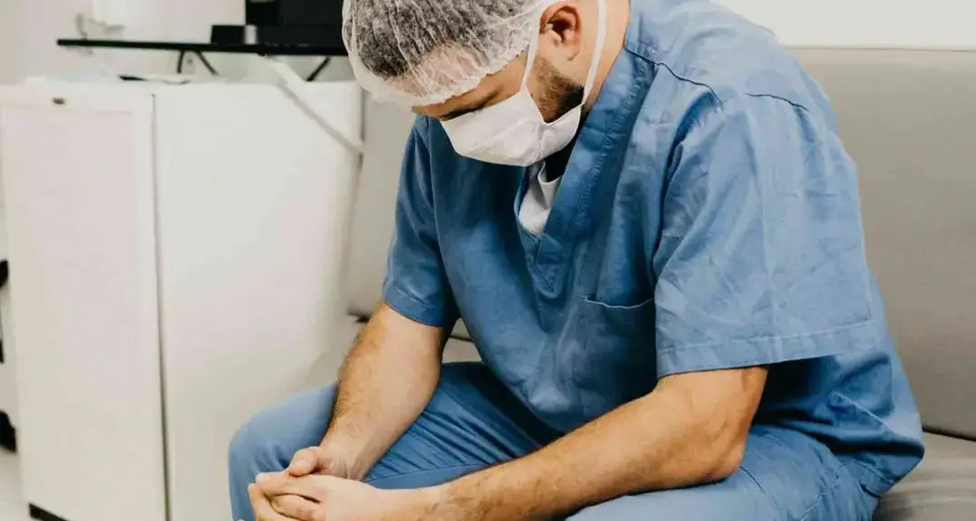 Nursing Up: «Aumenti giusti per i medici, ma per gli infermieri solo 100 euro netti. Così il sistema affonda»\n