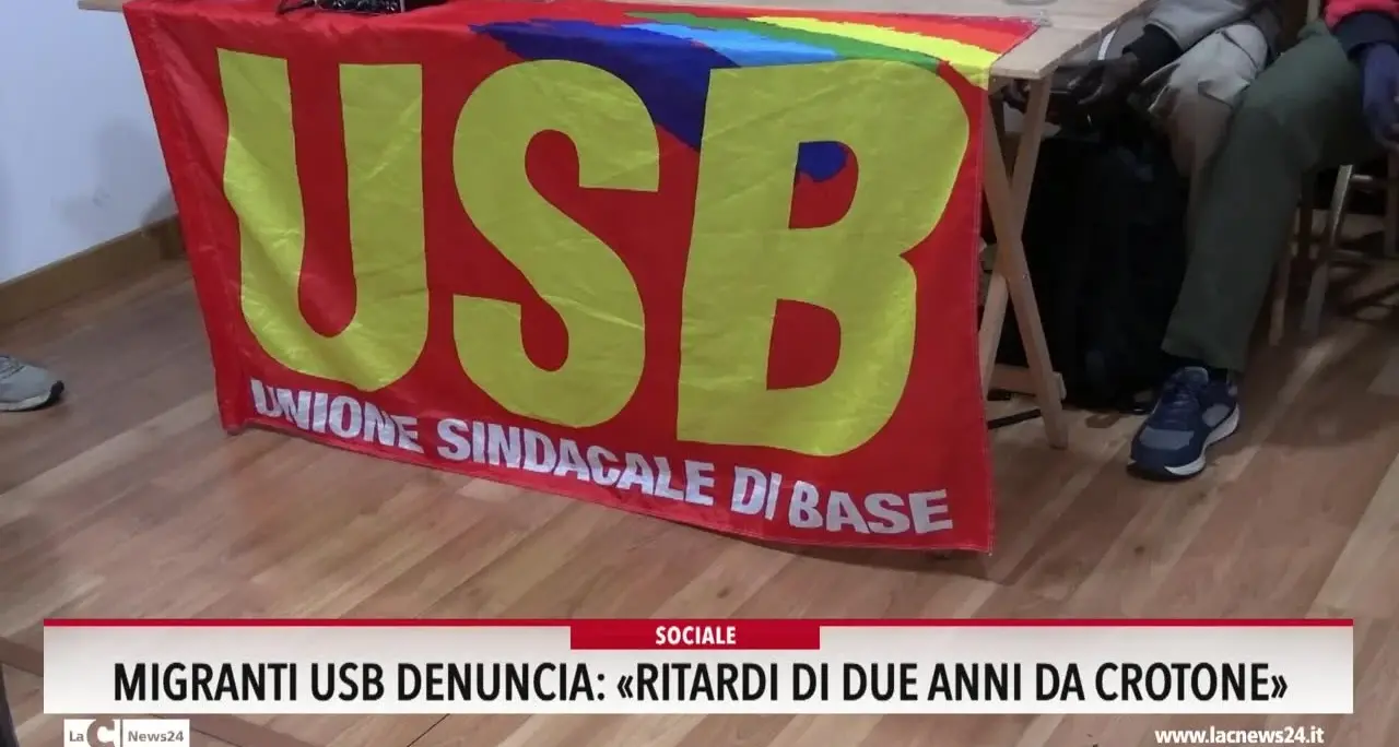 Migranti, Usb denuncia ritardi di due anni da Crotone