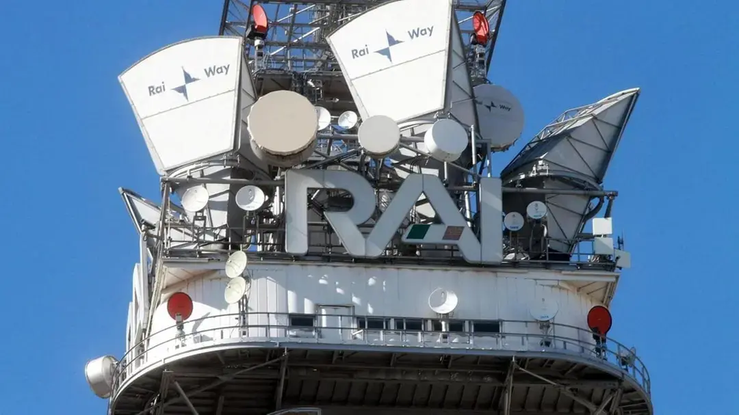 La Lega rilancia il taglio del canone Rai da 90 a 70 euro, ma Forza Italia frena:\u00A0«Non è in linea con la direttiva»\n