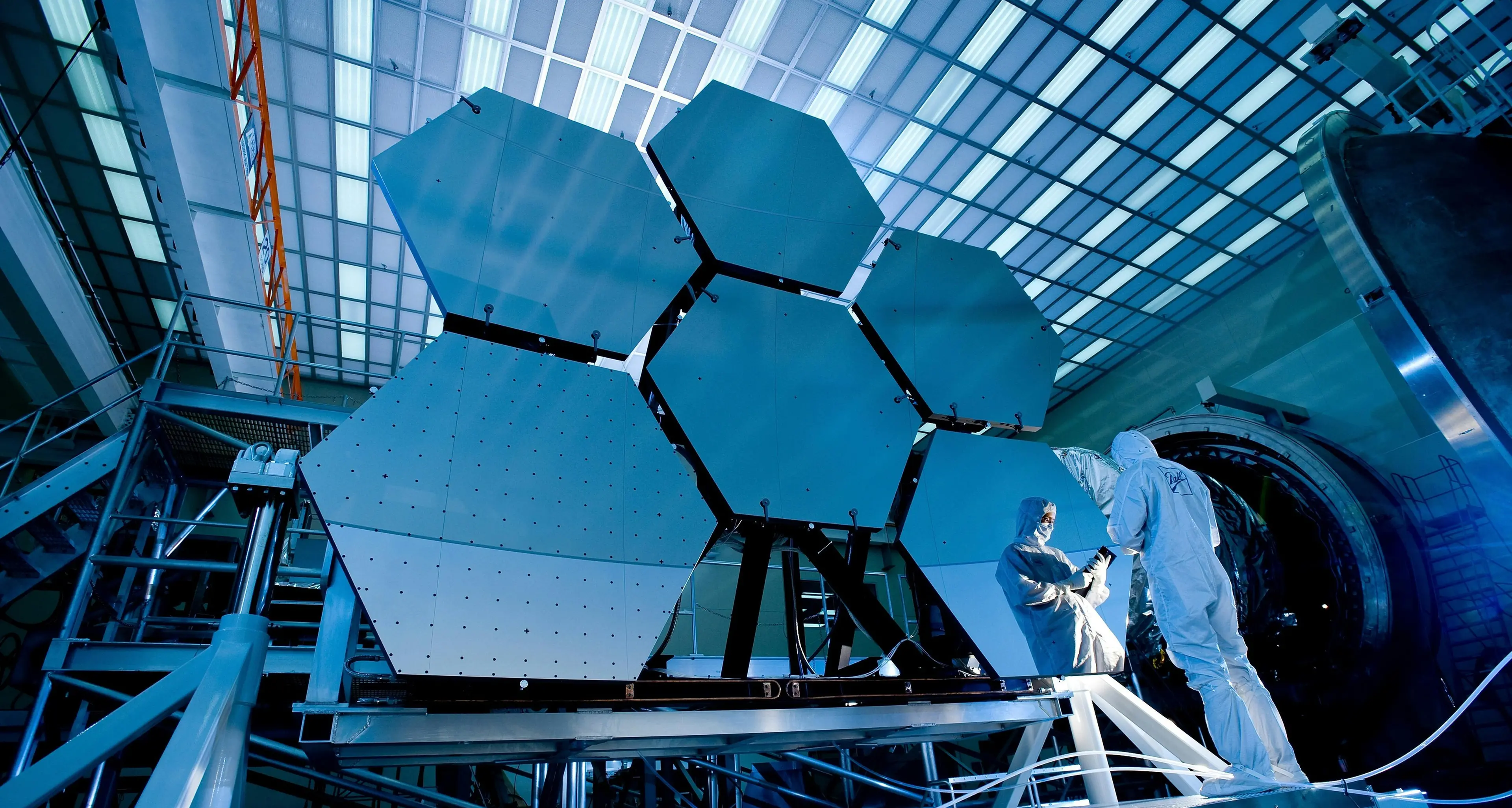 Innovazione tecnologica e digitale, gli Emirati Arabi aprono le porte alle aziende italiane\n