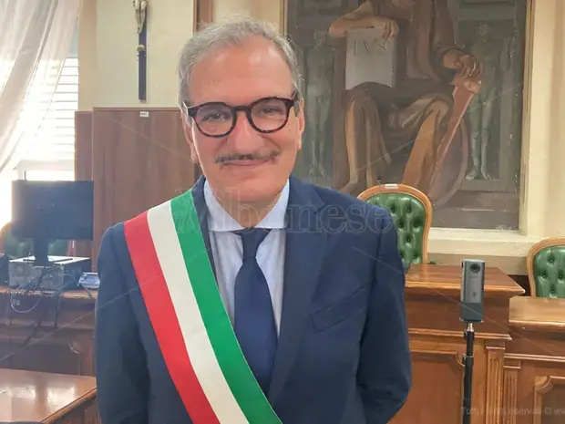 Ritorno con Catanzaro, il sindaco di Vibo: «Mai più periferia della periferia. Da L’Andolina silenzio inspiegabile»