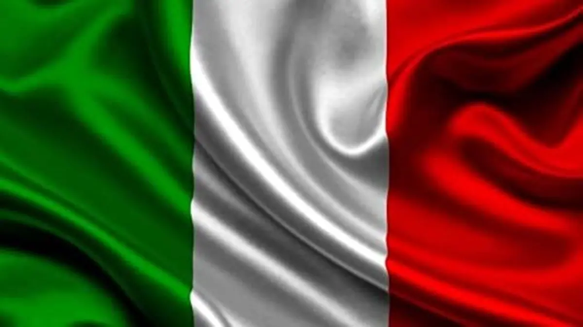 Radici e identità, la Sezione Uir di Vibo regala il Tricolore al centro diurno dell’associazione Il dono\n