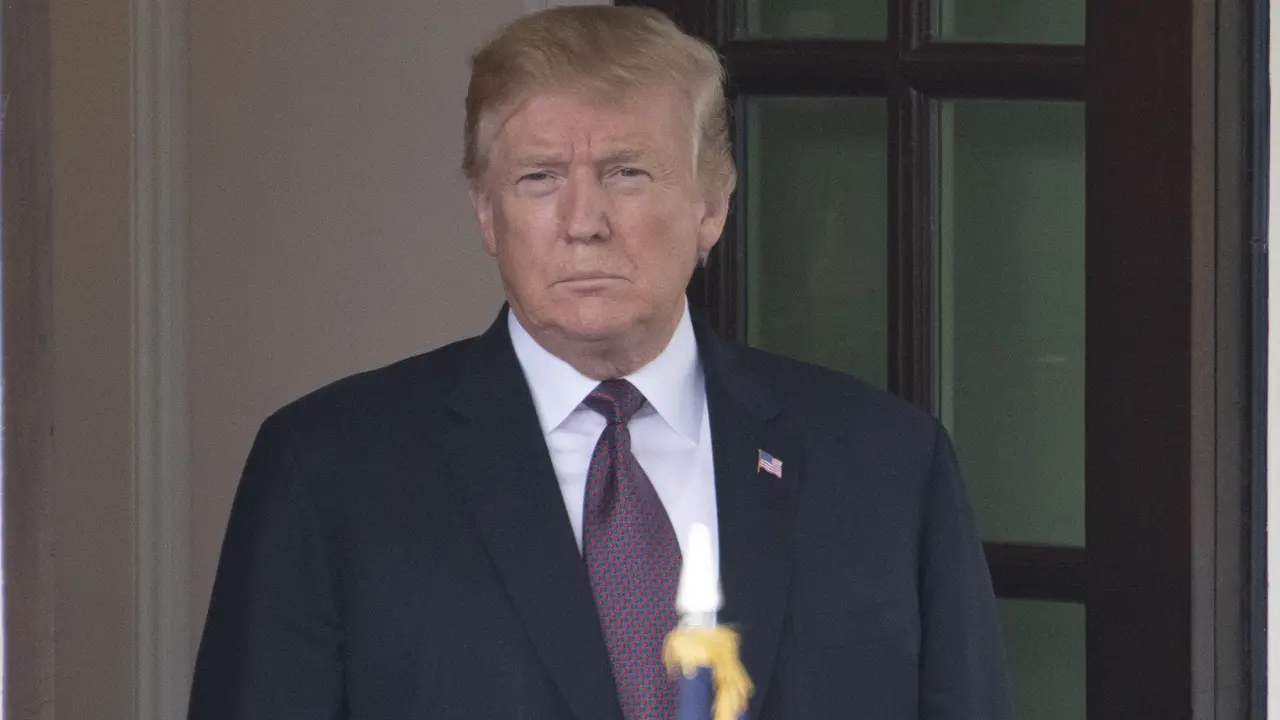 <p>Donald Trump</p>\\n