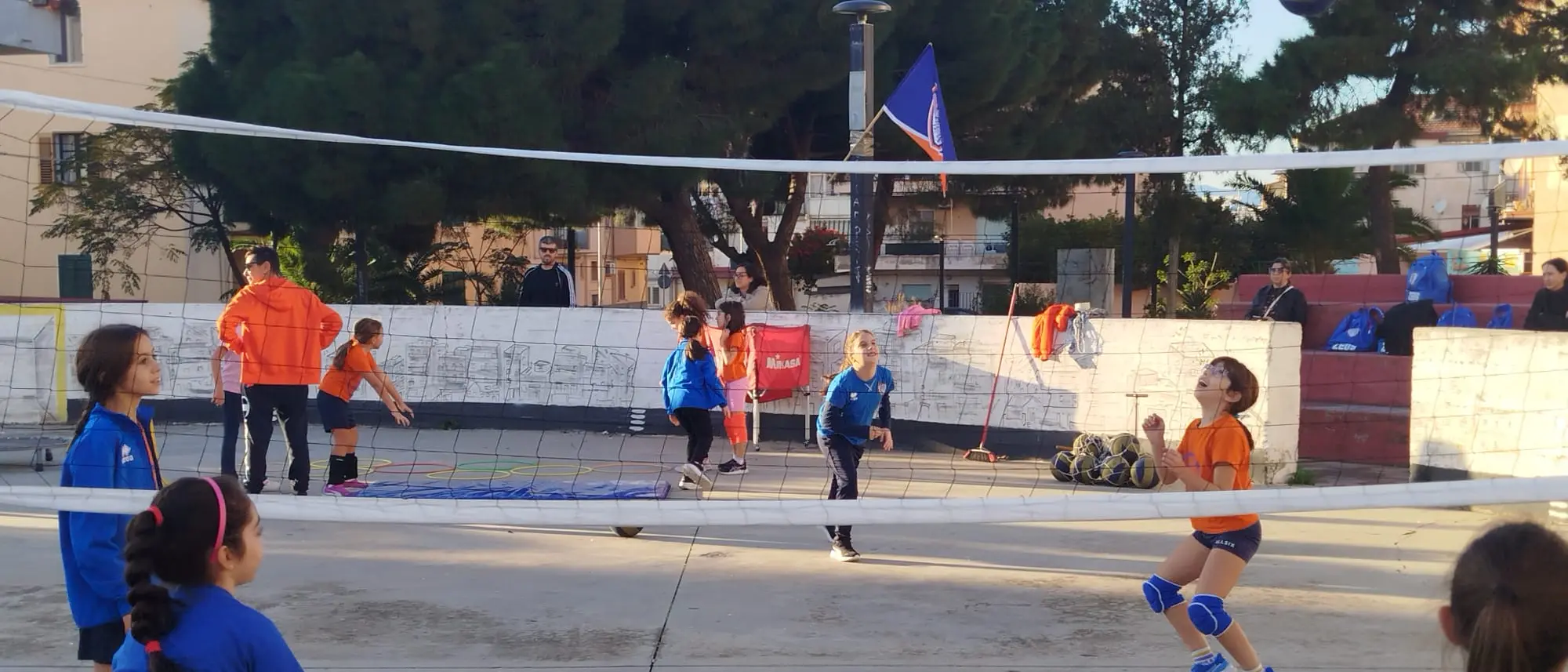 Giornata\u00A0dei Diritti dell'Infanzia e dell'Adolescenza 2025: la Road Game Map riporta il gioco per strada nei quartieri di Reggio\n