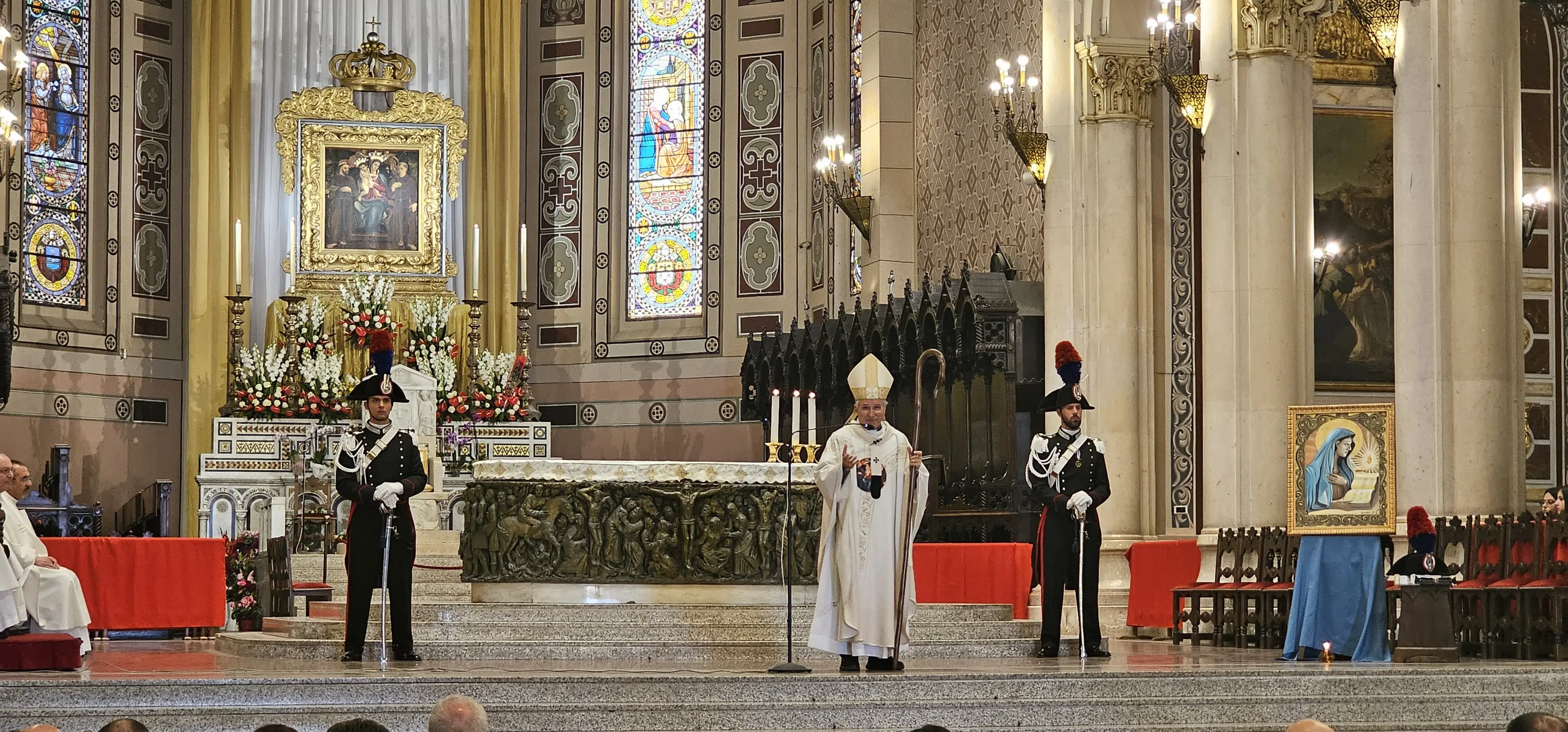 Reggio\u00A0celebra la Virgo Fidelis: Santa Messa in onore della Patrona dell’Arma dei Carabinieri\n