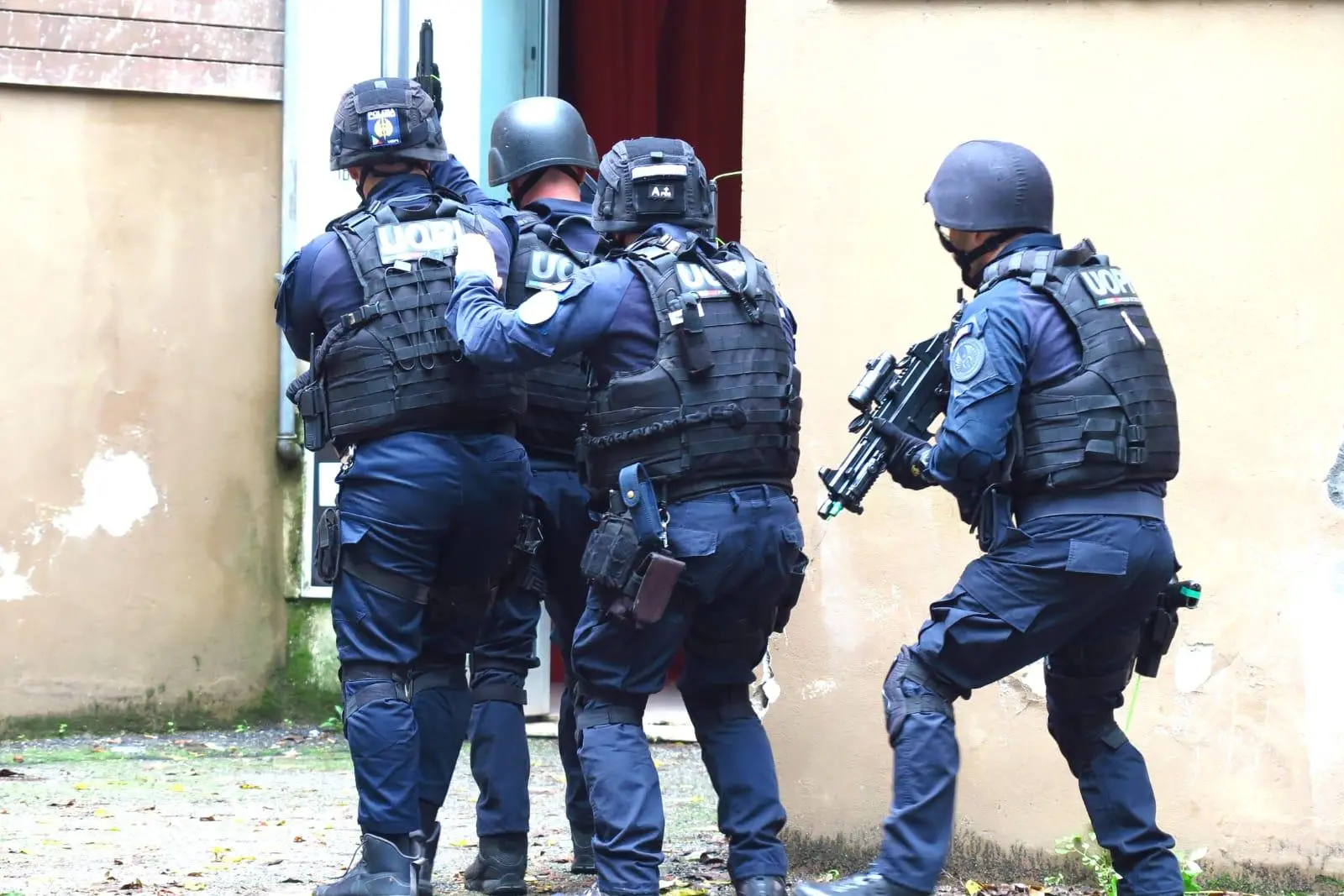 All’Auditorium Guarasci la simulazione di un sequestro: il negoziatore della Questura guida la trattativa