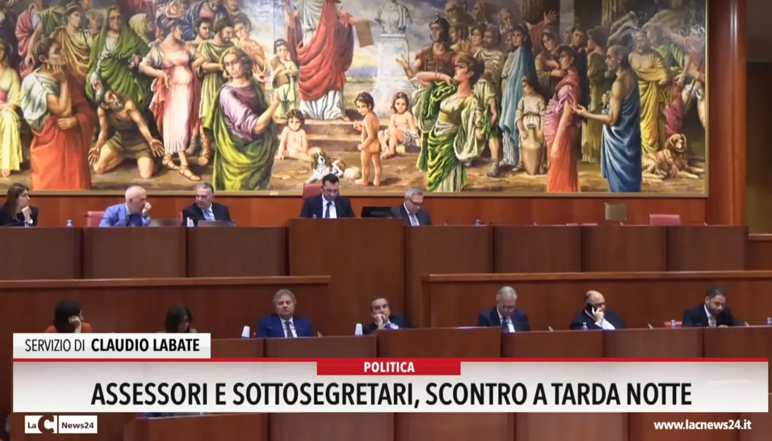 Assessori e sottosegretari scontro a tarda notte a Palazzo Campanella