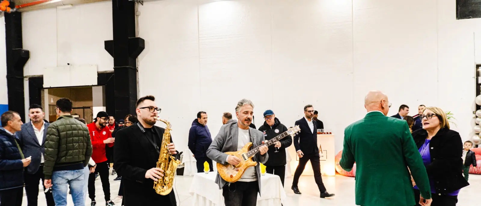 Riva Restaurant & Lounge Bar celebra l’apertura del nuovo showroom Idrowellness di Ligato Progress\n