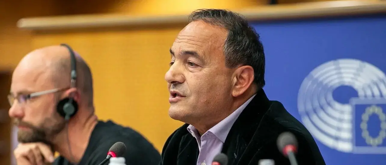 Il modello Riace sbarca a Bruxelles, Lucano: «Superare la paura e costruire la speranza»\n