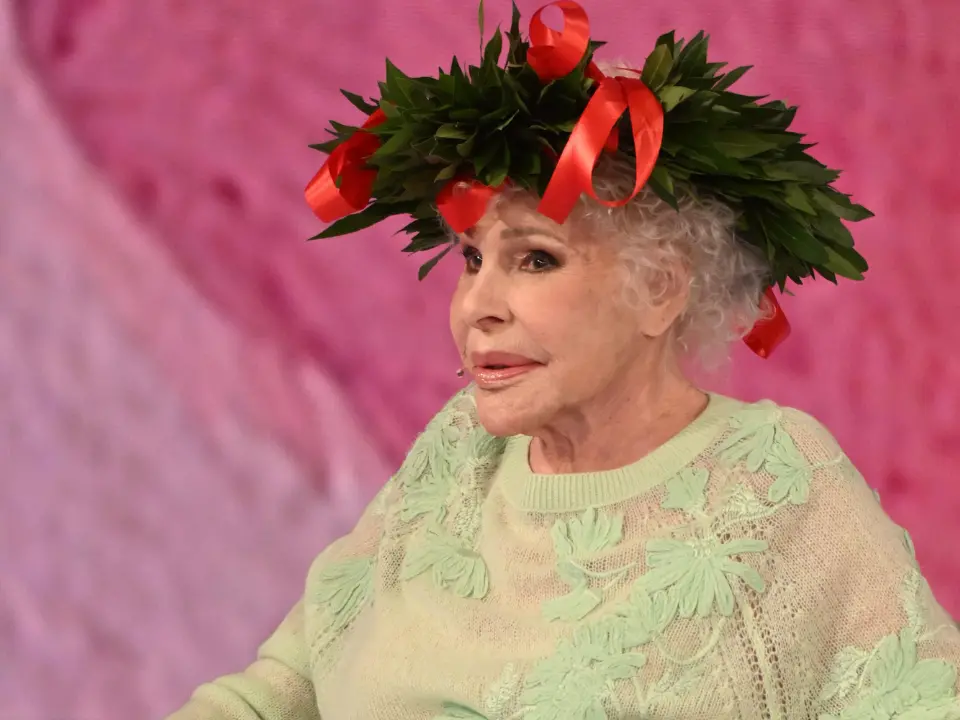 Ornella Vanoni è morta a Milano, aveva 91 anni: addio alla voce senza fine