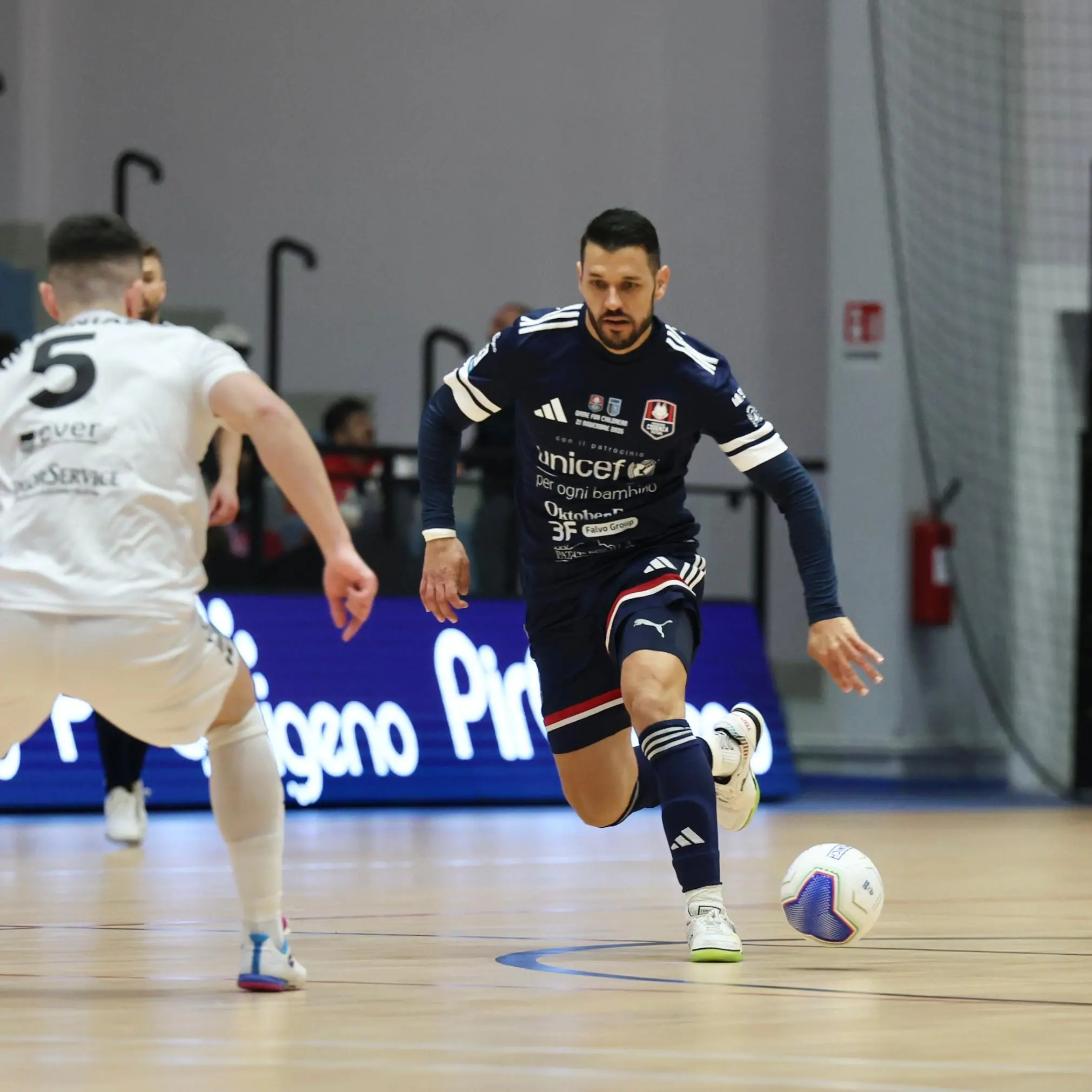 Futsal Serie A, la Pirossigeno Cosenza e crede e vince in rimonta: contro la Came Treviso finisce 2-1\n