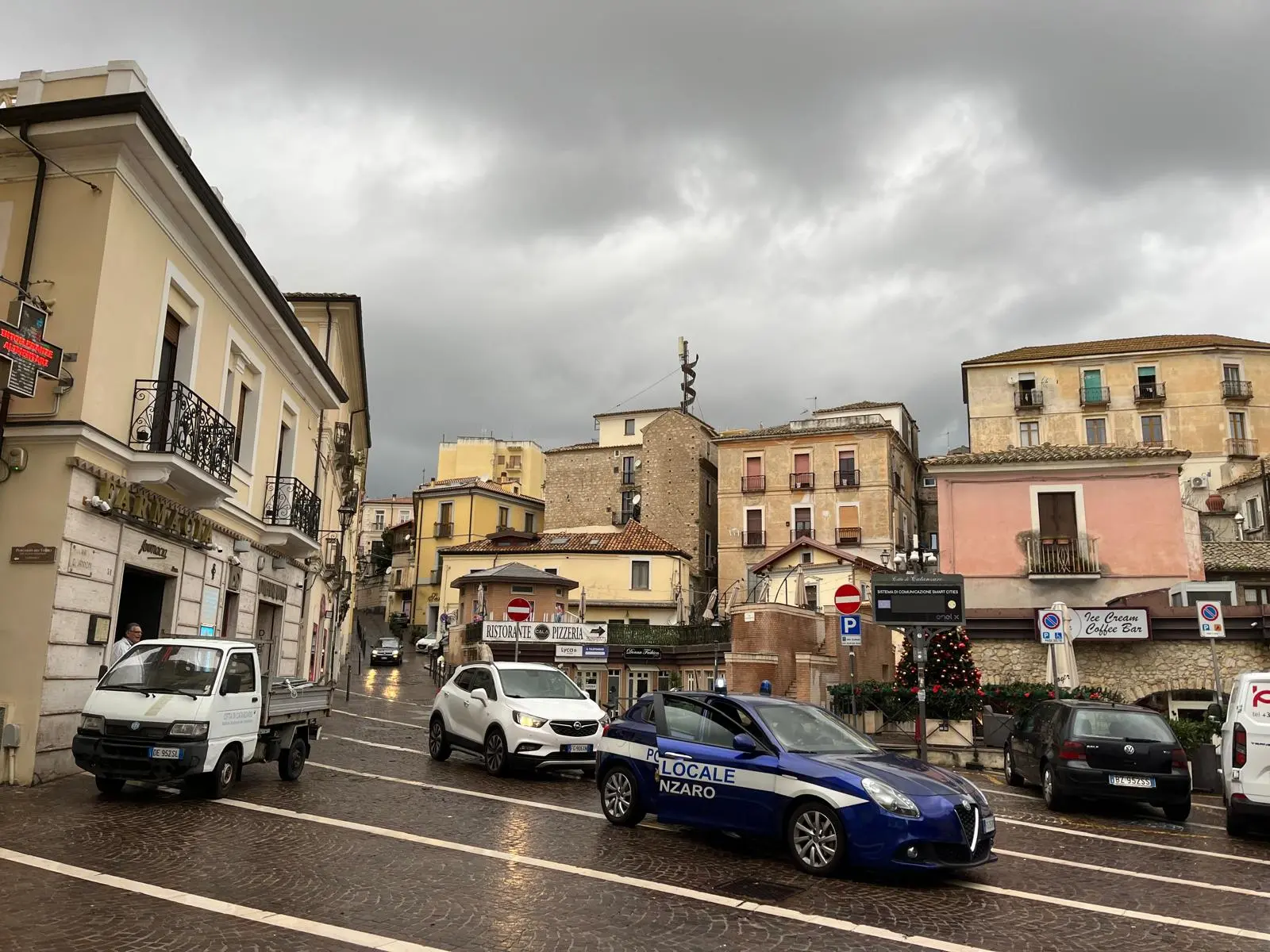 Centro storico di Catanzaro, al via da oggi il nuovo piano della viabilità\u00A0\n