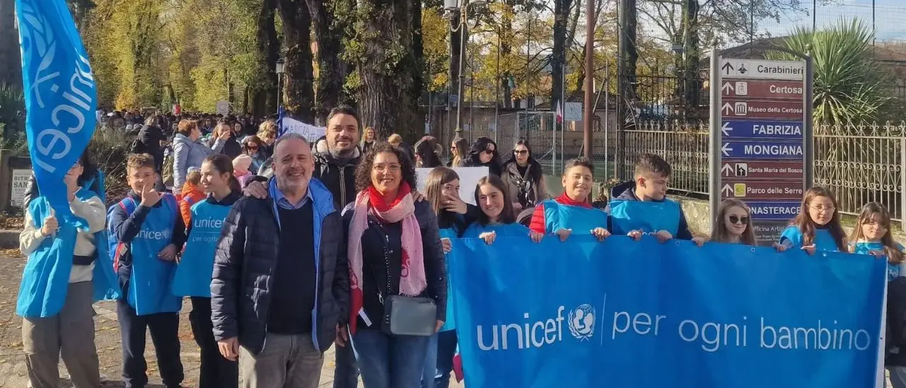 A Serra San Bruno studenti protagonisti per la Marcia per i diritti dei bambini