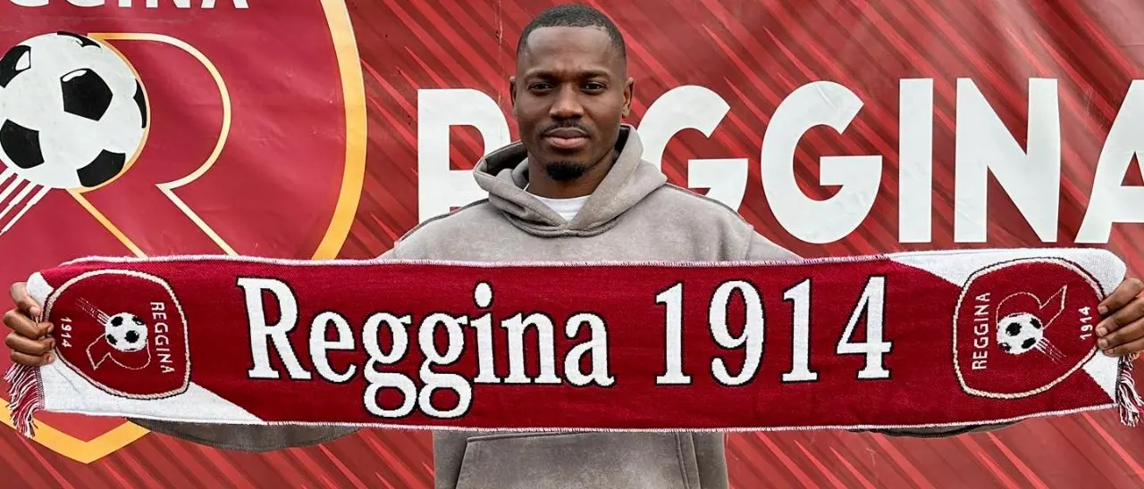 Serie D, la Reggina chiede aiuto al mercato per risalire: ufficiale l'ingaggio del centrocampista Lamine Fofana\n