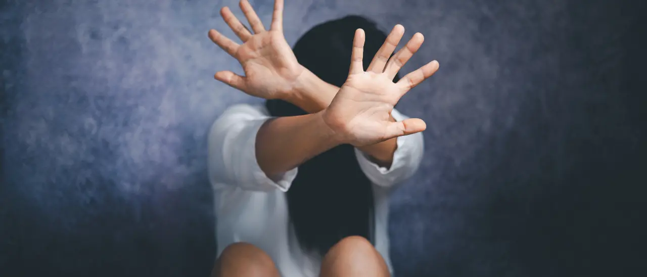 Donne vittime di violenza, più della metà presenta disturbi dopo\u00A0anni: ricerca dell’Istituto superiore di sanità\n