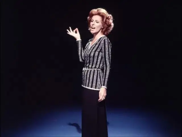 La musica è finita. Addio a Ornella Vanoni: il baluardo \"senza fine” della musica italiana\n