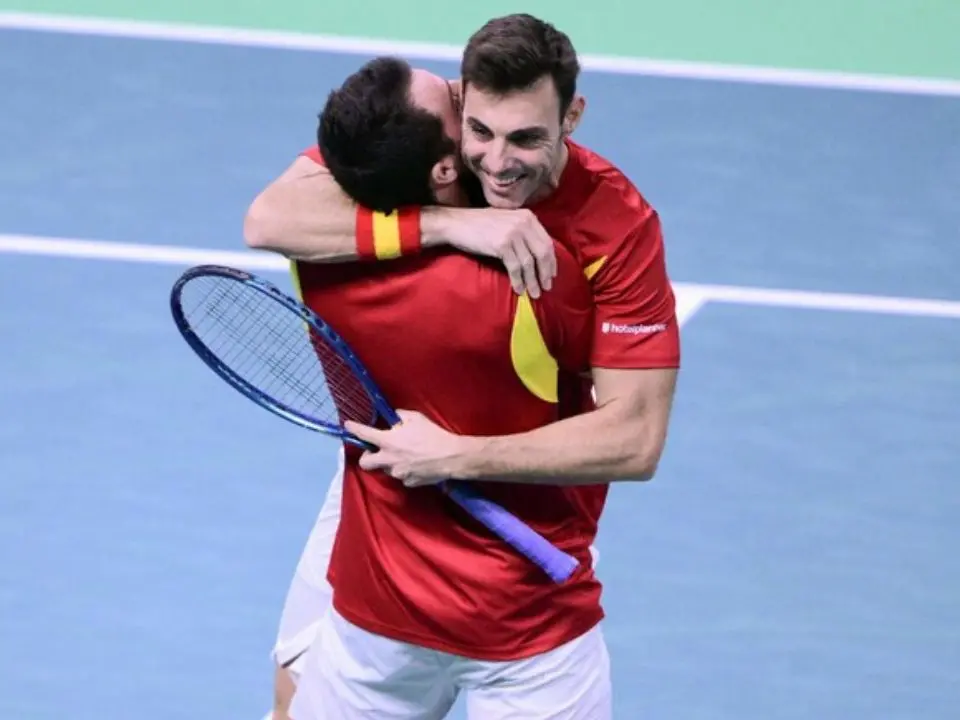 Tennis, la Spagna raggiunge l'Italia in finale di Coppa Davis: decisivo il doppio