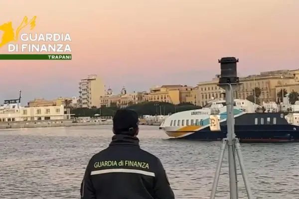 Liberty Lines nella bufera,\u00A0sequestro da 100 milioni: possibili conseguenze anche per i collegamenti tra Vibo Marina e le isole\n