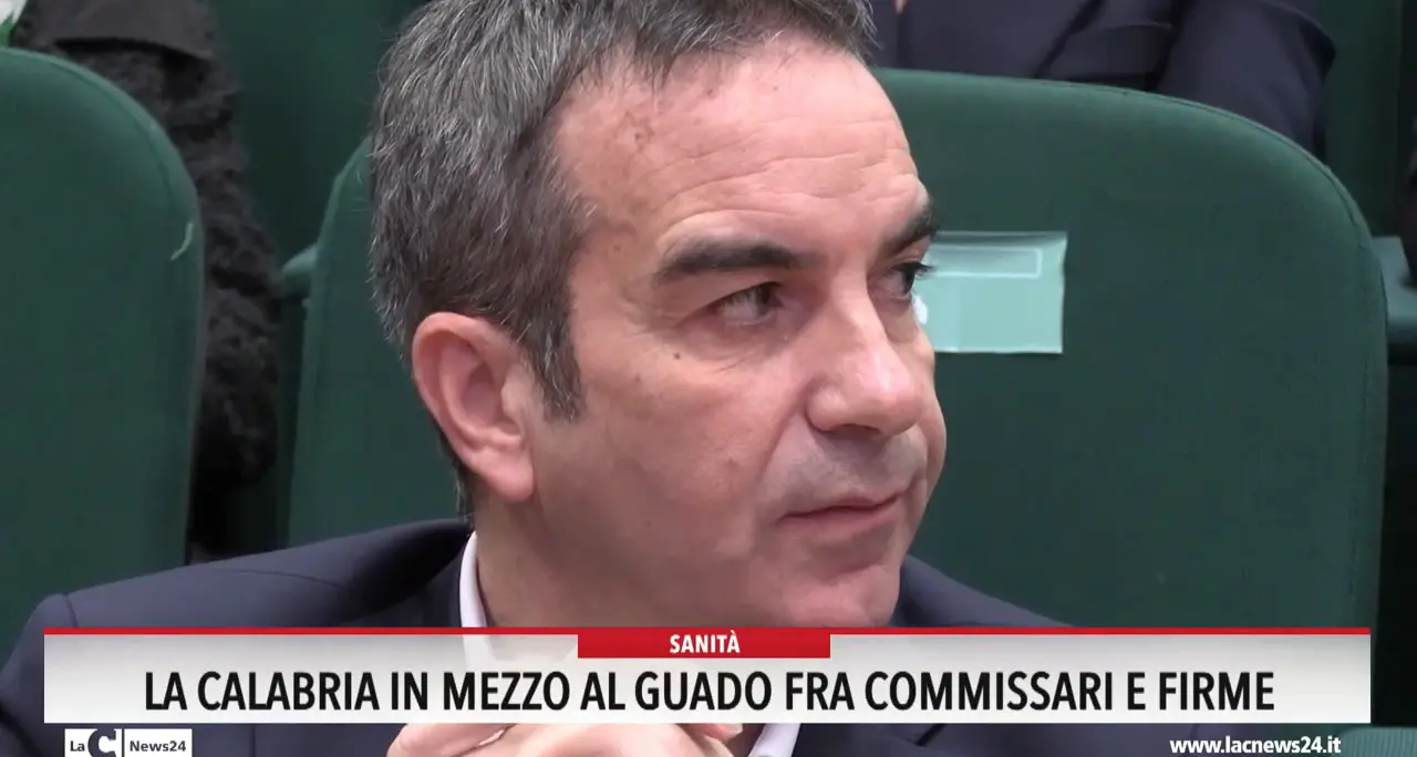 La Calabria in mezzo al guado fra commissari e firme