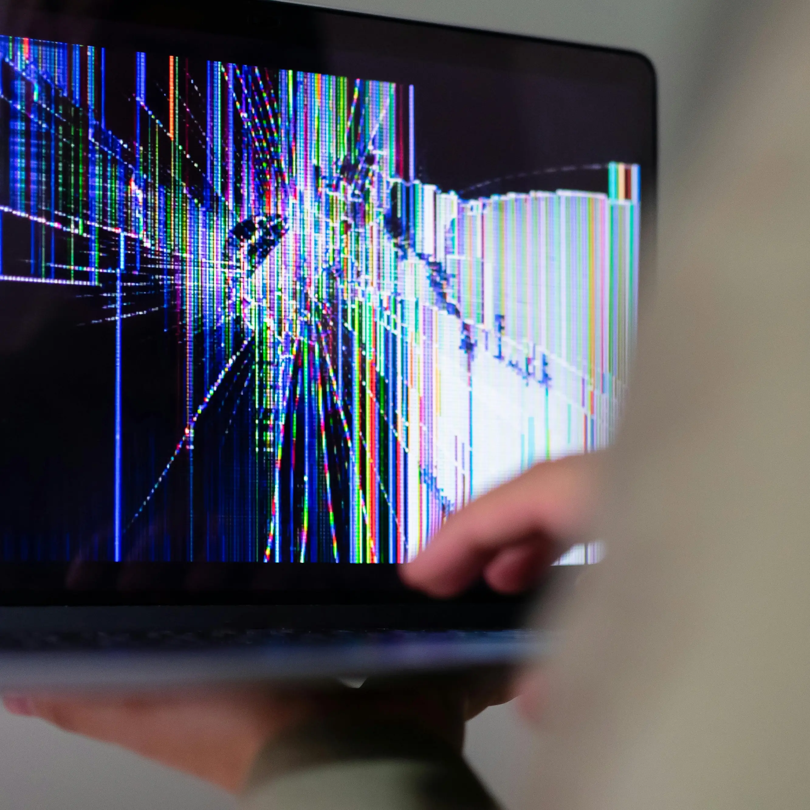 Il digitale non salva tutto: anche i giornali online iniziano a vacillare\n