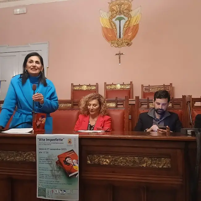 A Palmi la presentazione di “Vite imperfette” di Anna Maria Deodato\n
