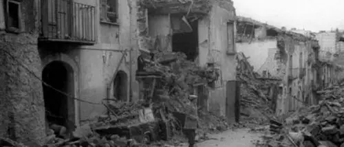 Ondate di memoria: il terremoto dell'Irpinia del 1980 tra scienza della terra e scienza dell'uomo\n