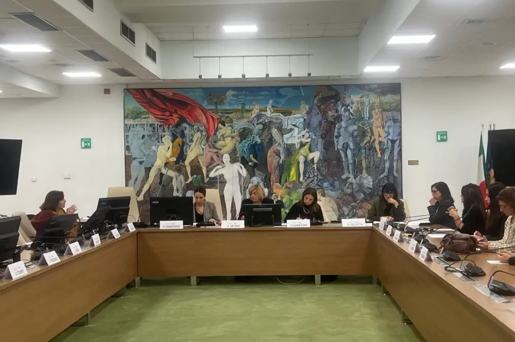 La Commissione Regionale Pari Opportunità incontra l’Associazione Grace e le donne oncologiche\n