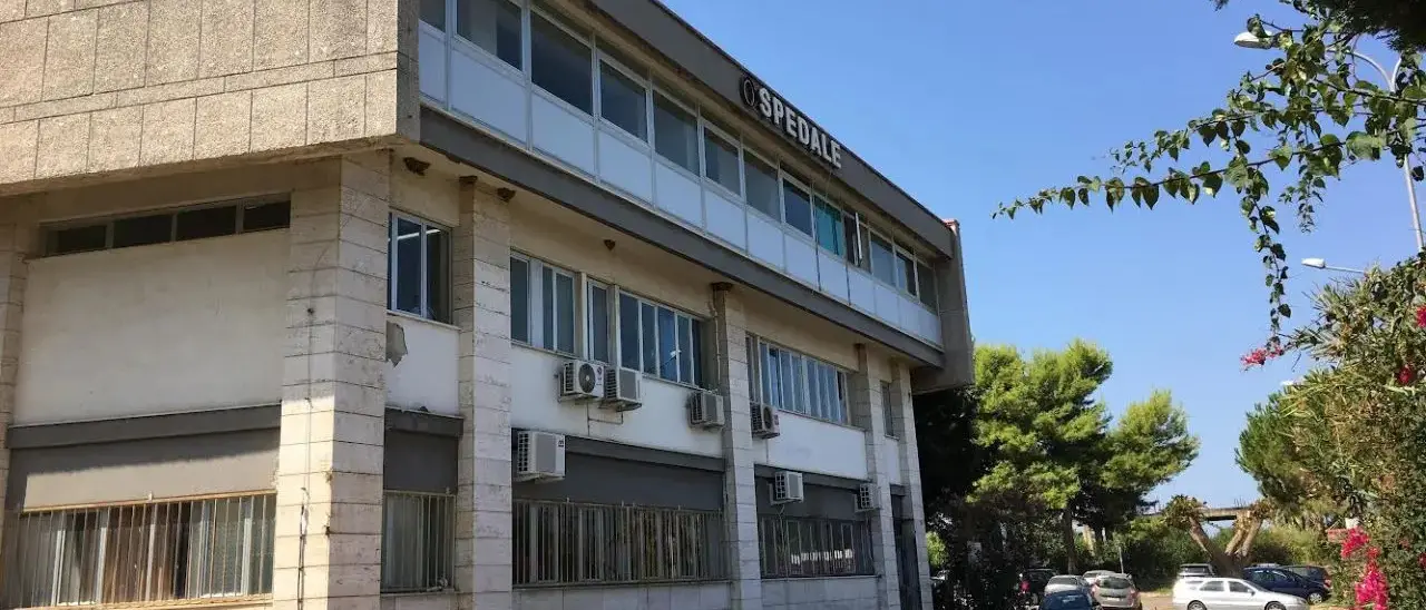 Ospedale di Tropea, Piperno (Smi)\u00A0accusa l’Asp: «Non dà risposte a carenze croniche, reparti fermi e assunzioni bloccate»\n